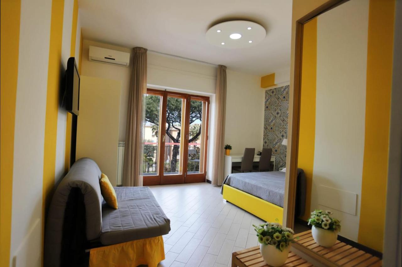 Guest House Le Tre Isole Sorrento Exterior photo